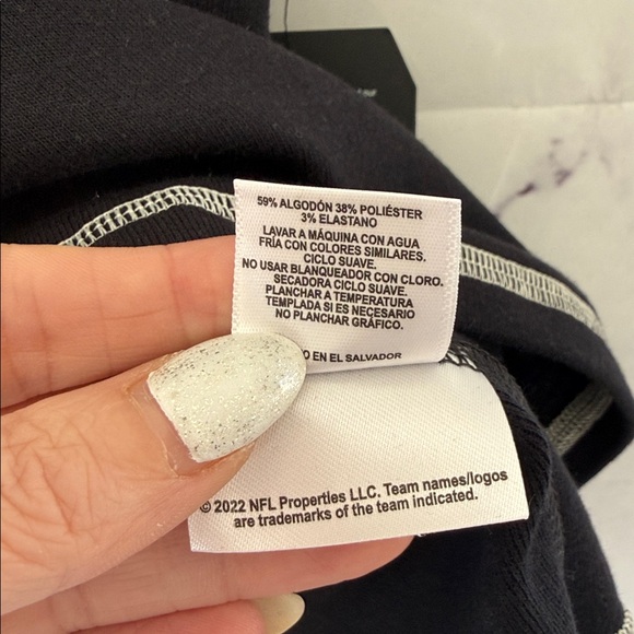 JUNK FOOD CLOTHING Las Vegas Raiders NFL Tank Top Black White Women’s Size Large - Picture 8 of 10